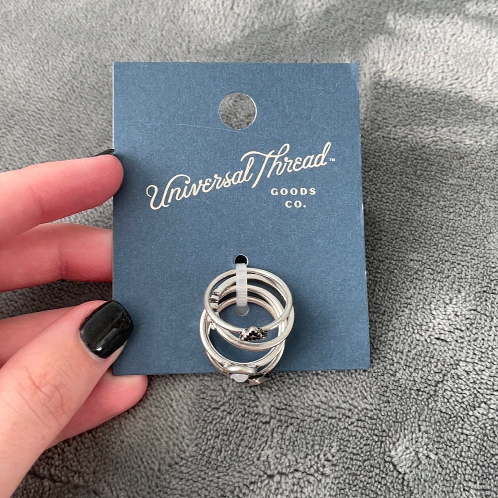 Brand New Ring Set